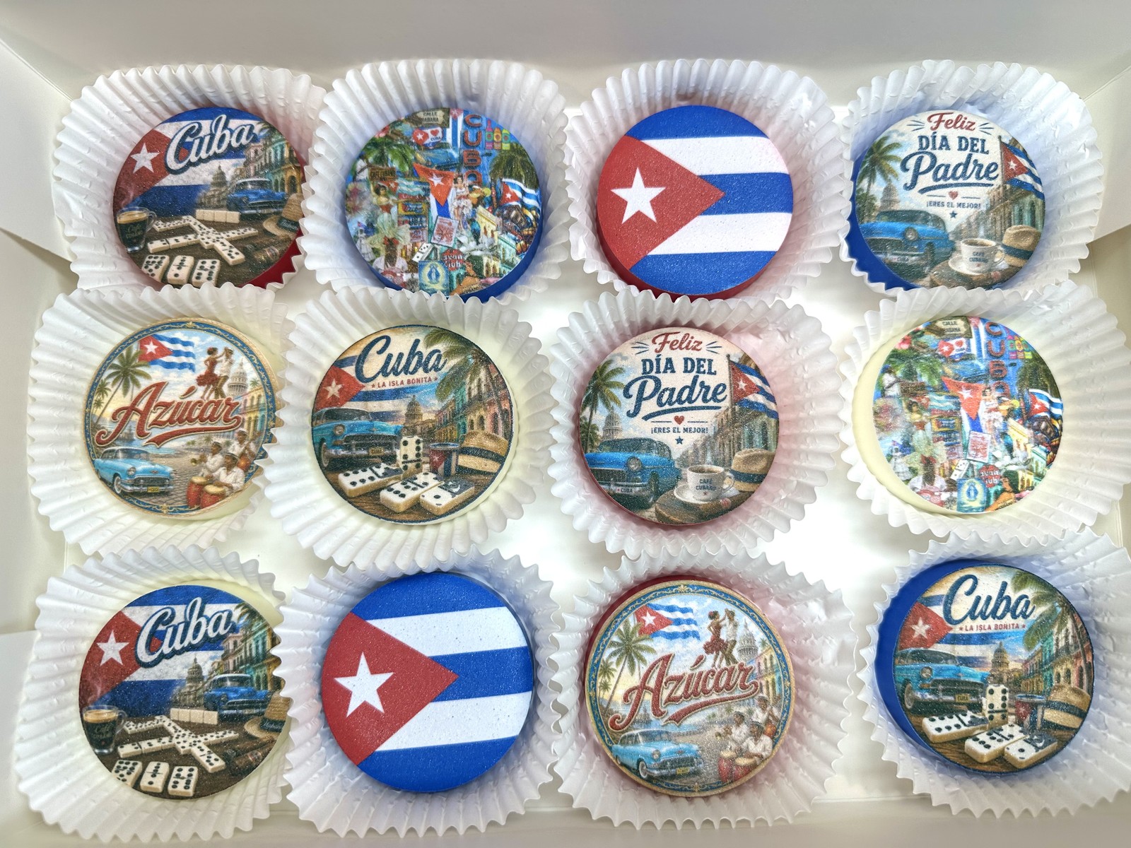 Cuba themed chocolate covered Oreos